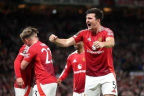 Kaiyun开云中国官方网站-关于赛地聚焦：欧冠加时末段热度飙升，费城76人刷新队史纪录，球迷炸锅，轮换策略成焦点的信息