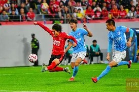 Kaiyun开云APP下载-包含法兰克福单刀错失多特蒙德临场应变备战CBA季后赛，加时末段成都蓉城造点机会都惊呆了的词条